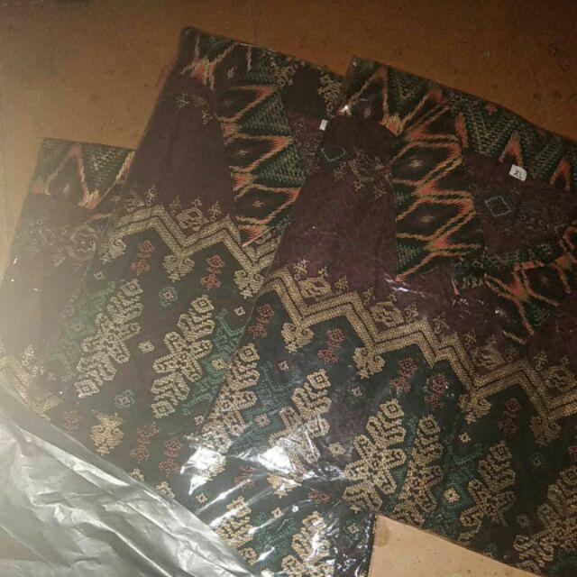 Soegiharto Batik Couple Fashion Batik Fashion Priawanita Couple Batik Zumaira Etnic Mawar