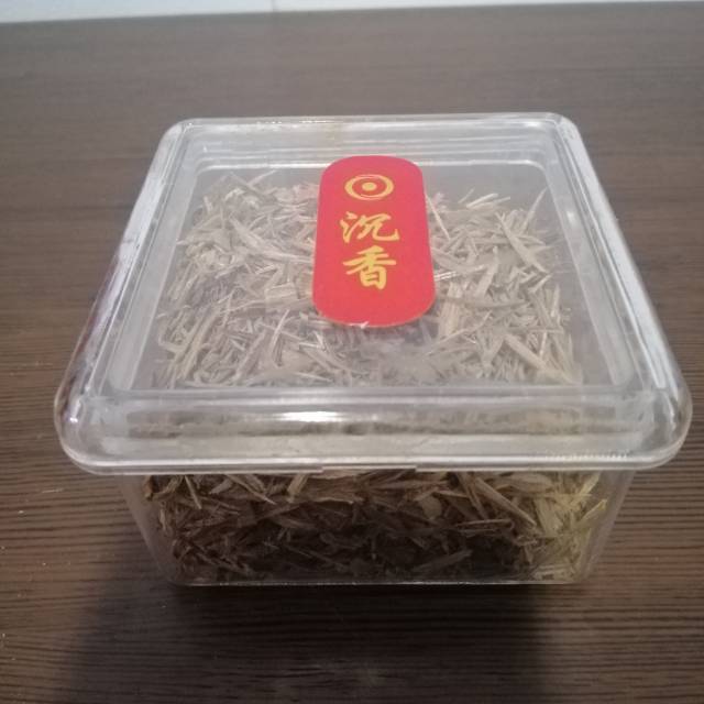 Chip kecil kayu gaharu 25 gram