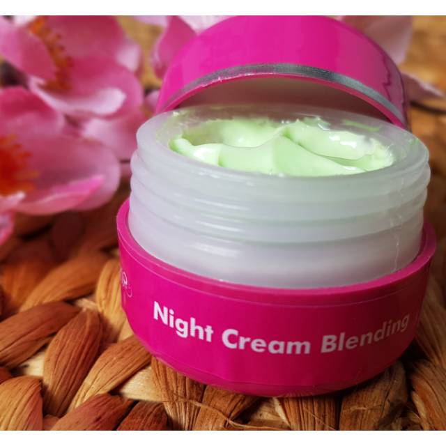 NIGHT CREAM BLENDING ULTHYME/CREAM MALAM FLEK TEBAL