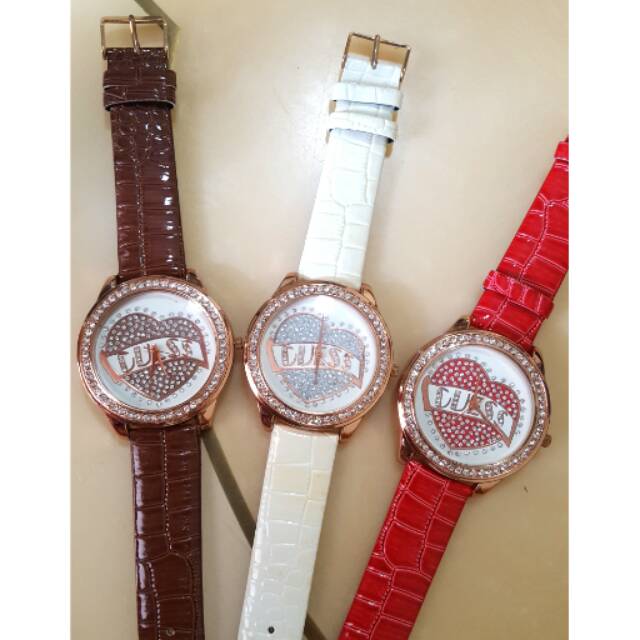 Jam tangan cewek guess