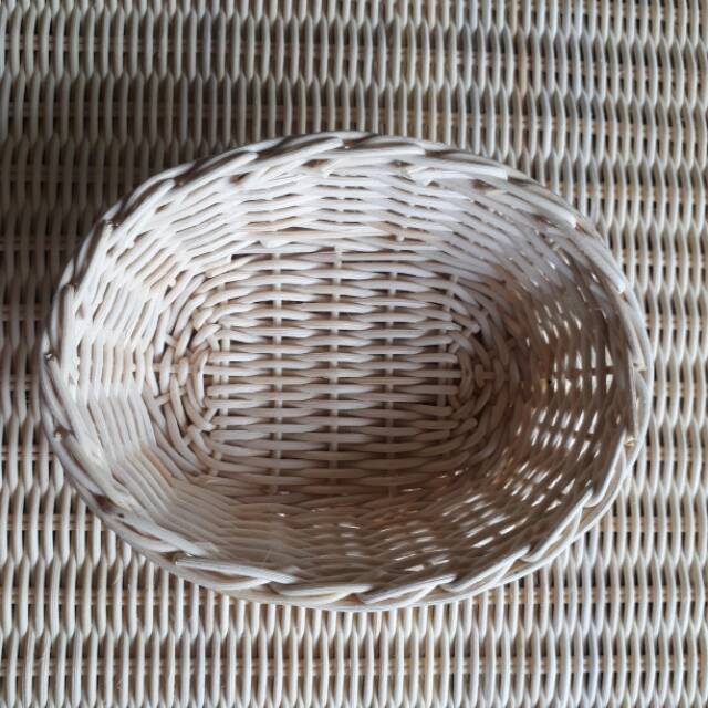 Keranjang rotan oval