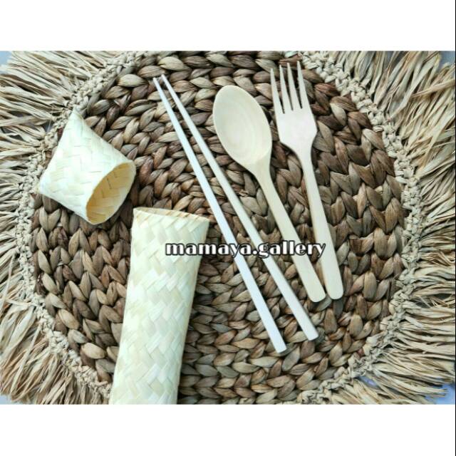 Set Sendok Garpu Sumpit Kayu