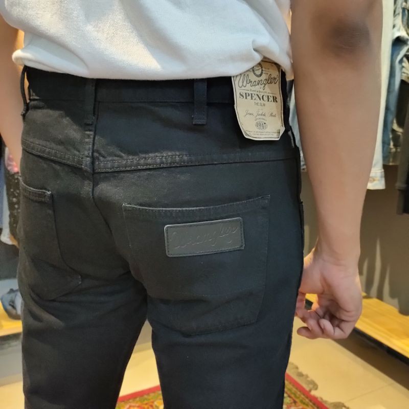 Wrangler Spencer the slim Black