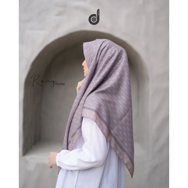 Deenay Rainy Thistle