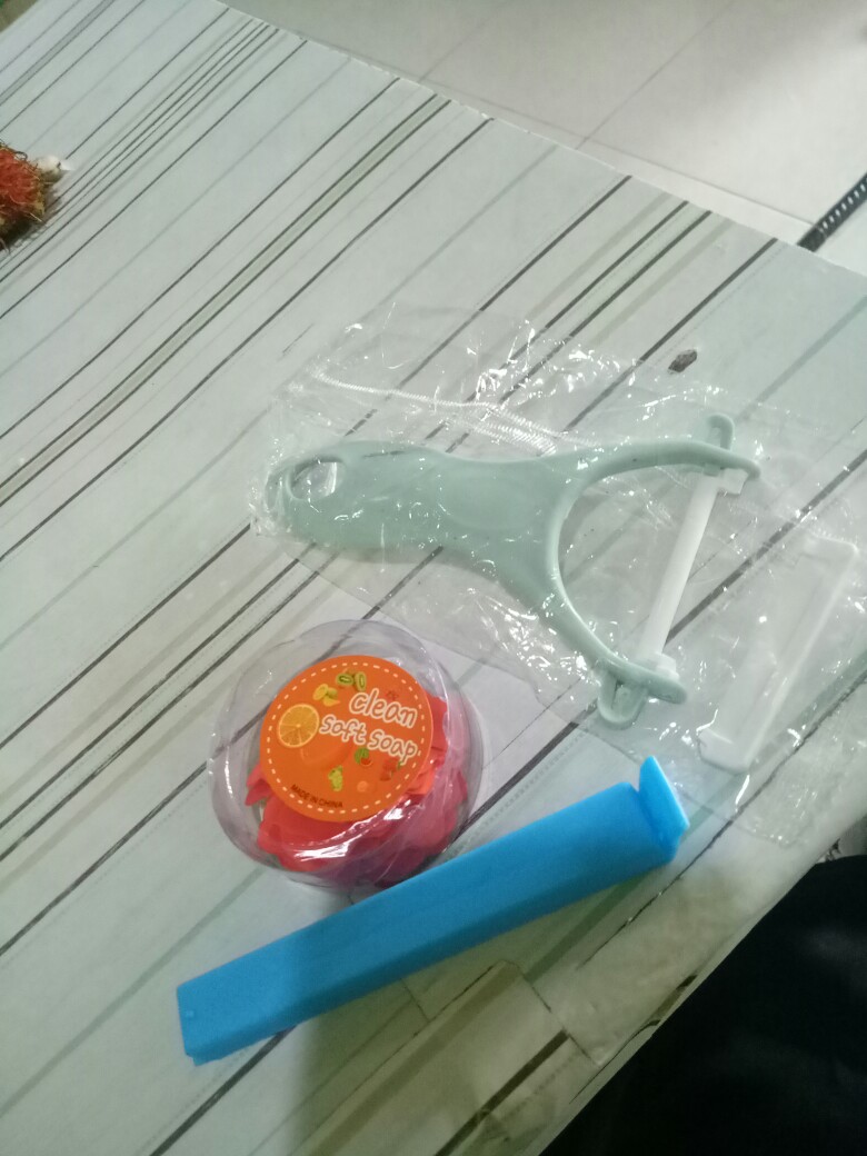 Soap Dispenser Acak 12 Gaya Botol Tabung Putaran Botol Luar Portabel Sabun Serpih Cuci Mandi Confetti Tray Gelembung Bunga Pape Perjalanan/kertas Sabun Portabel