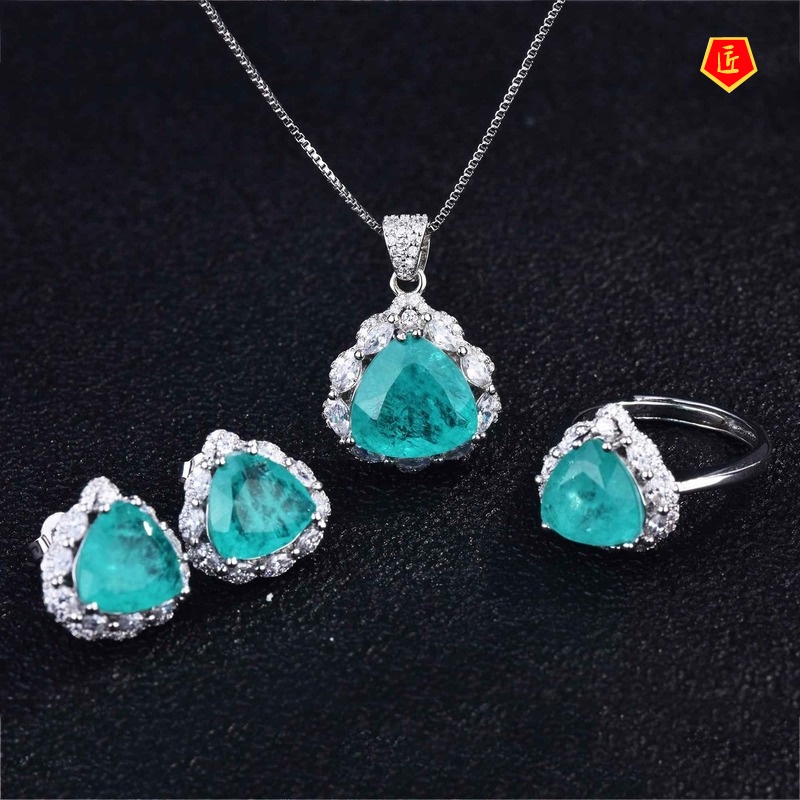 [Ready Stock]Fashion Triangle Green Colored Gems Necklace Ring Earings Set