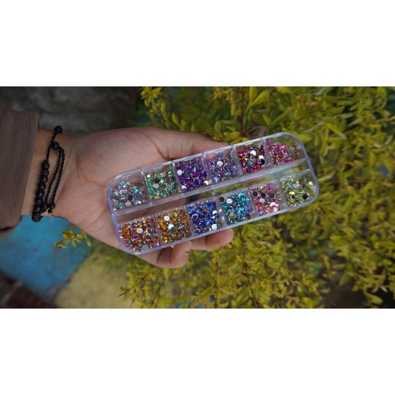 

12 sekat gemsstone 4mm ab 3600pcs