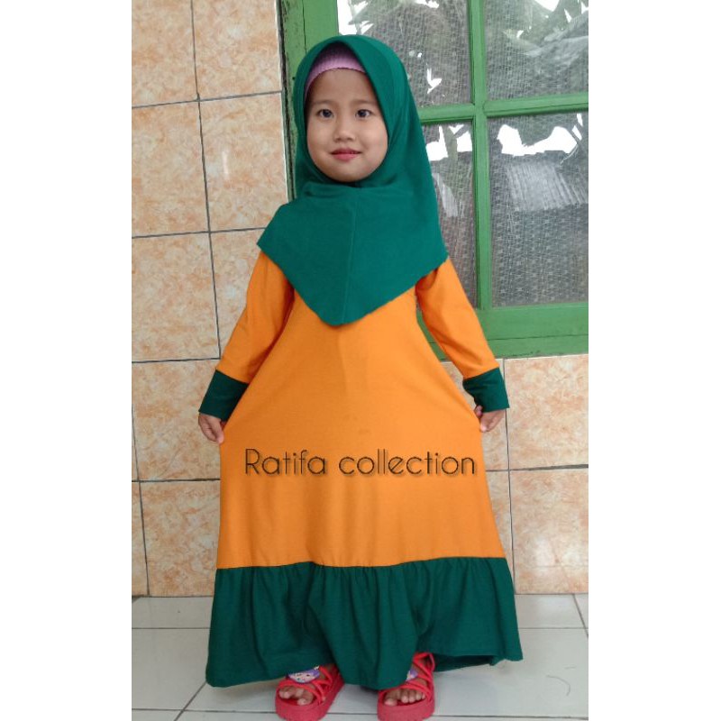 Gamis Anak Jersey Usia1-12tahun, Kerut bawahcombinasi,Set kerudung.Ratifa collection