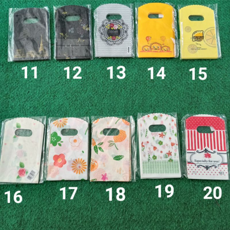 50pcs Kresek / plastik souvenir accessories