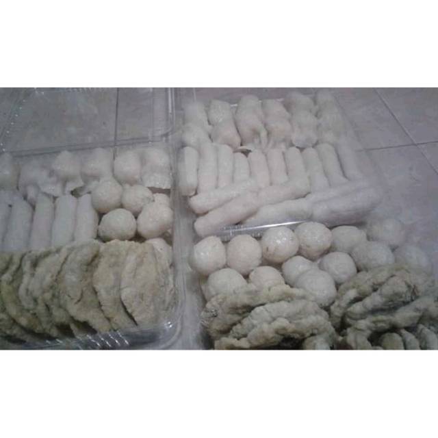 

Pempek kecil mix 1kg pempek bee fifink02