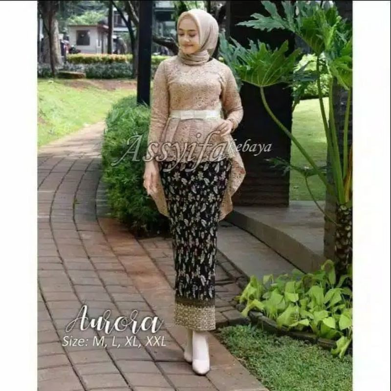 Setelan kebaya brokat aurora / kebaya wisuda / navy / mocca / silver