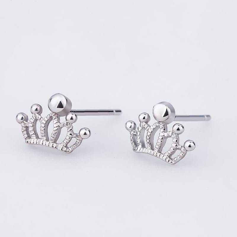 Anting Tusuk Motif Mahkota Warna silver Untuk Wanita