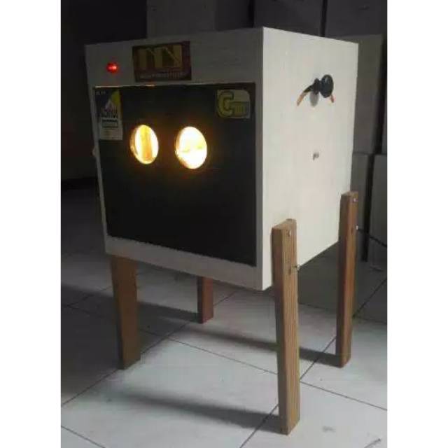 Mesin tetas telur ayam