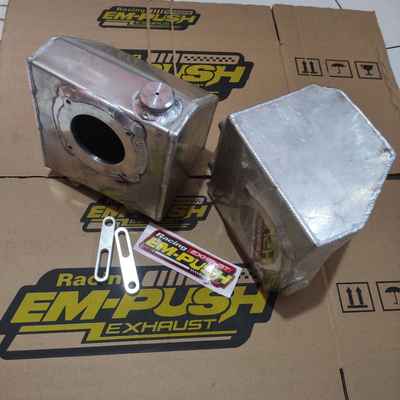 TANGKI DEPAN MOTOR DRAG INJEKSI