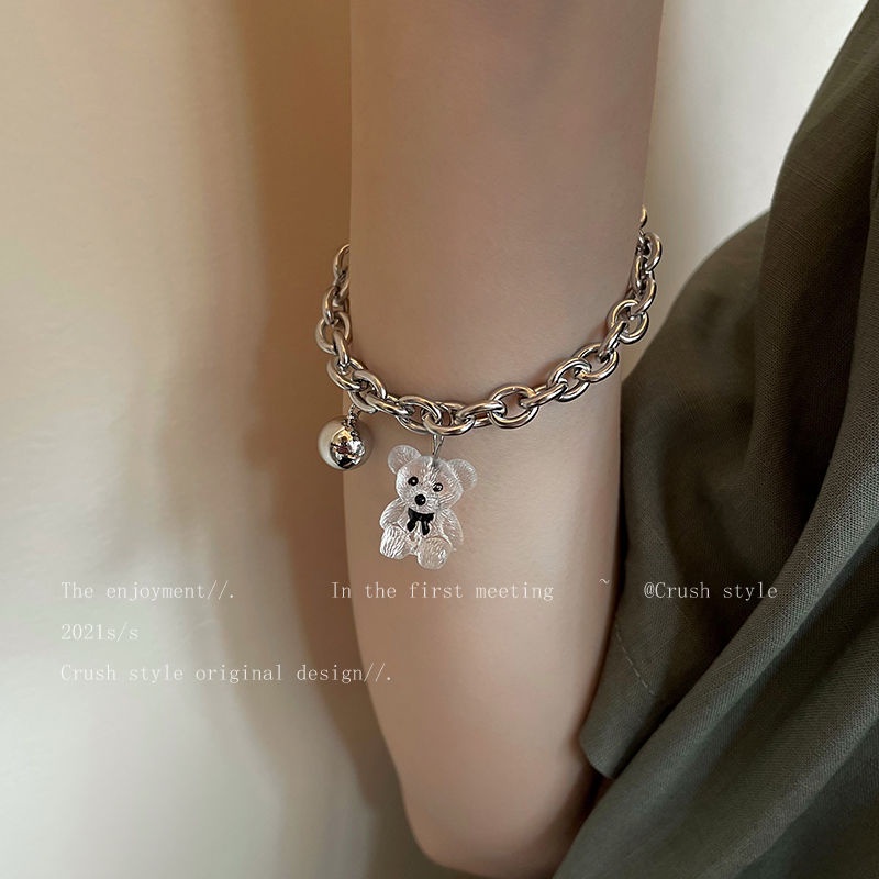 Cute Resin bear girlfriends' gelang wanita 2021 baru fashion ins sederhana gaya dingin Temperamen ma