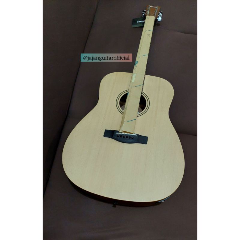 Gitar Akustik Elektrik Original Yamaha F400 NS Preamp Fishman Isys Plus