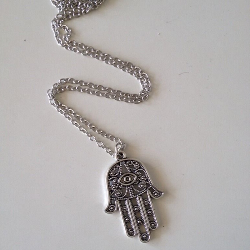 Kalung Rantai Dengan Liontin Tangan Hamsa Fatima Evil Eye Untuk Wanita