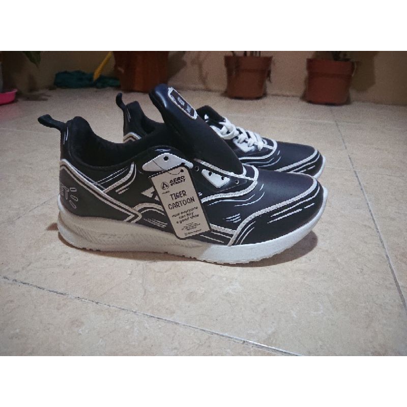 aerostreet Tiger 2D black (Limited only 500 pairs)