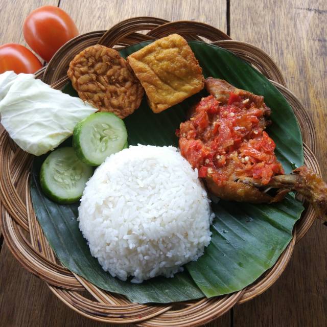 Paket Nasi Ayam Penyet Shopee Indonesia