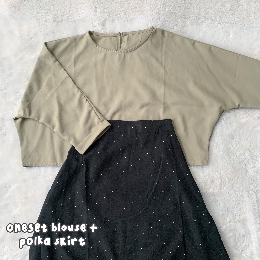 ONE SET ALANA BLOUSE + ROK POLKADOT FLOWY POLKA SKIRT