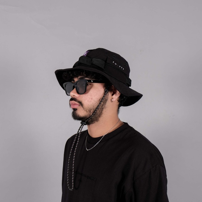 UNKL347 Topi Bucket Hat Warna Hitam Dengan Strap H001