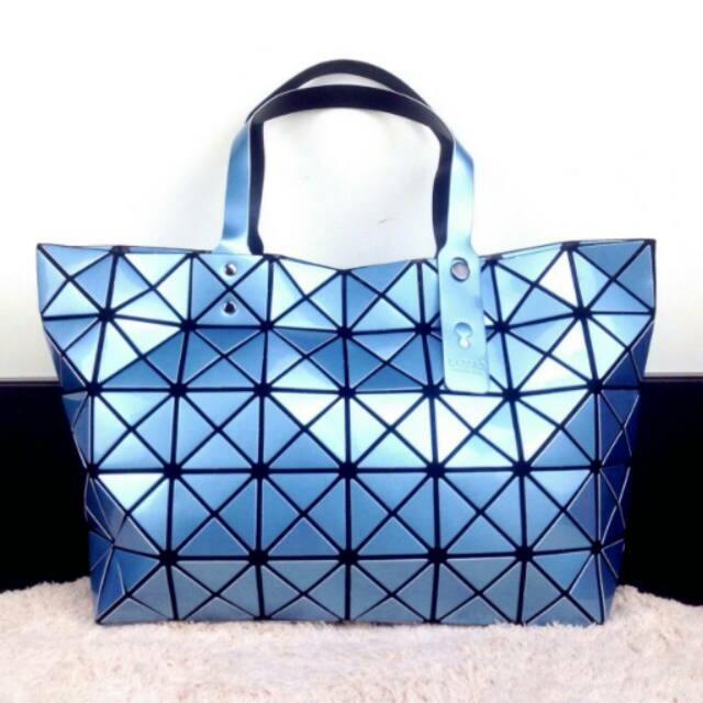 BAO BAO ISSEY MIYAKE