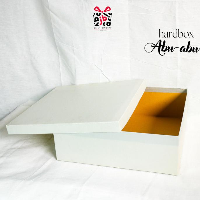 

Best Product!!! Kotak Kado / Hampers / Hadiah / Gift Box Serbaguna Ukuran 42X42X10Cm - Paling Diminati