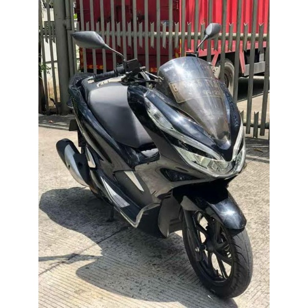 SAYAP BODDY DEPAN SAMPING HONDA PCX 150 2018 2019 2020 HITAM GLOSSY | LEGSHIELD LUAR PCX 150 2018 2019 2020 | SAYAP SAMPING KANAN KIRI PCX 150 2018-2020 HITAM GLOSSY | DEK SAMPING HONDA PCX 150 2018 2019 2020 | BODY HONDA PCX 150 | MERK WIN