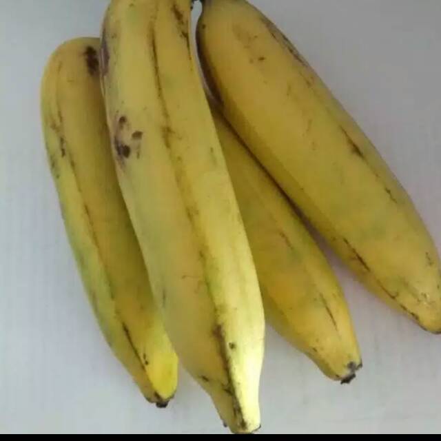 Pisang ambon matang tua ( Siap makan )