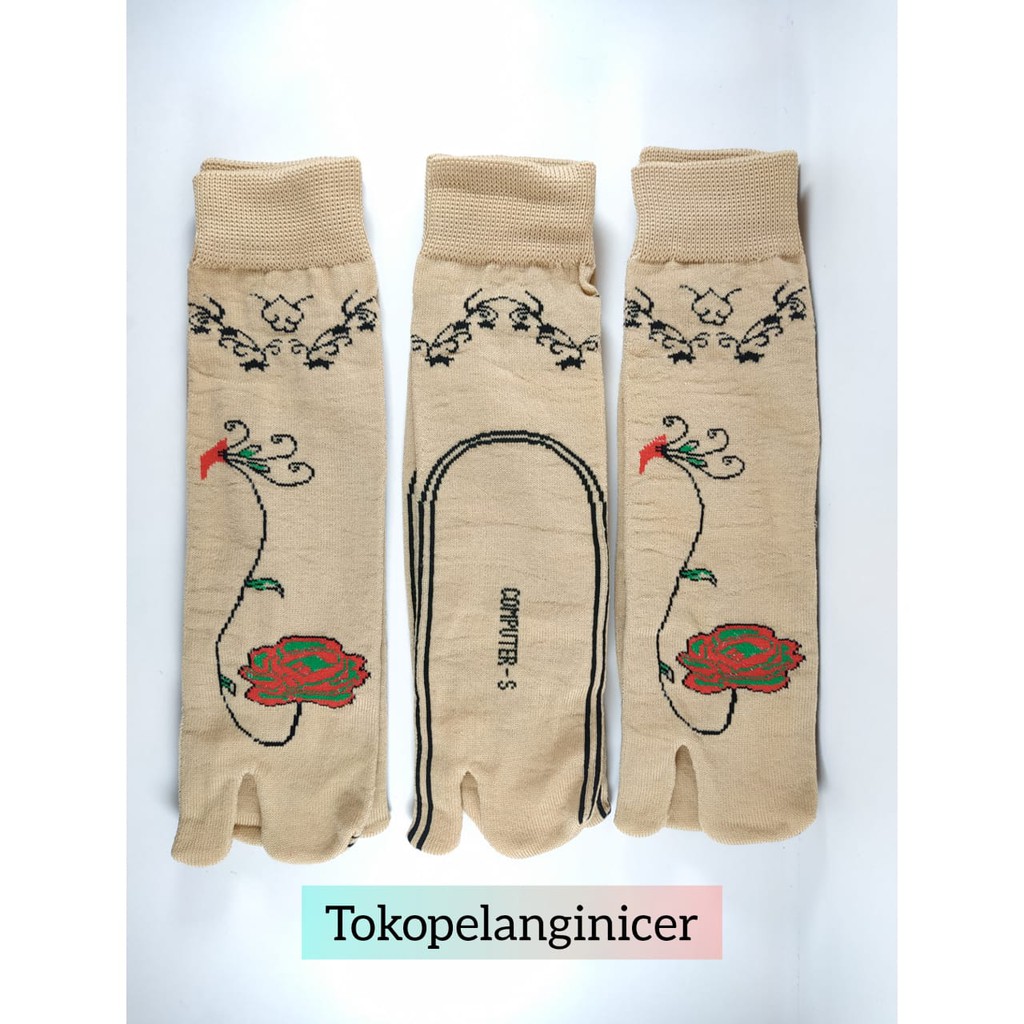 Kaos Kaki  Premium Polos Busana Muslim Cantik Nyaman  Tokopelanginicer