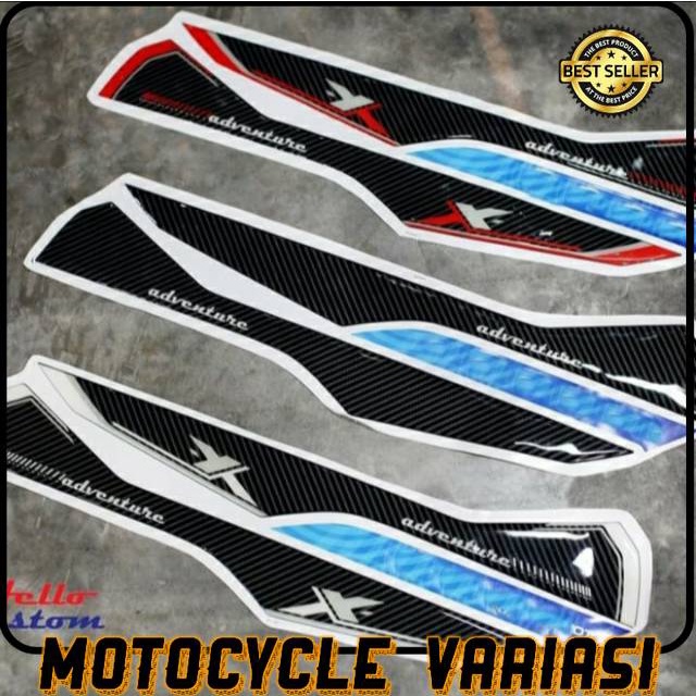 Stiker resin timbul sidepad atas Honda Adv 150 Premium