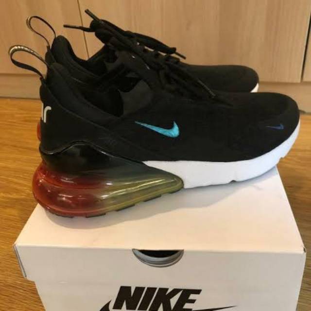 Sepatu Nike ori