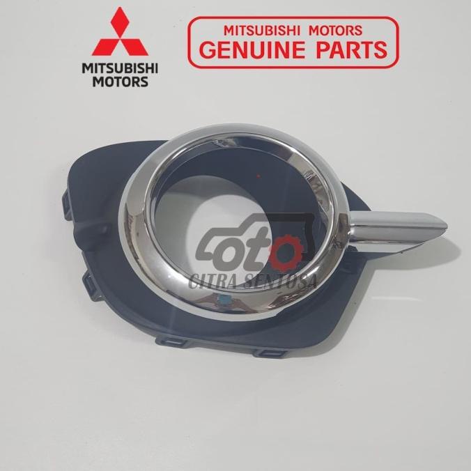 Cover Foglamp Kanan Pajero 2015 / Cover Fr Fog Lamp Rh 8321A598Cr