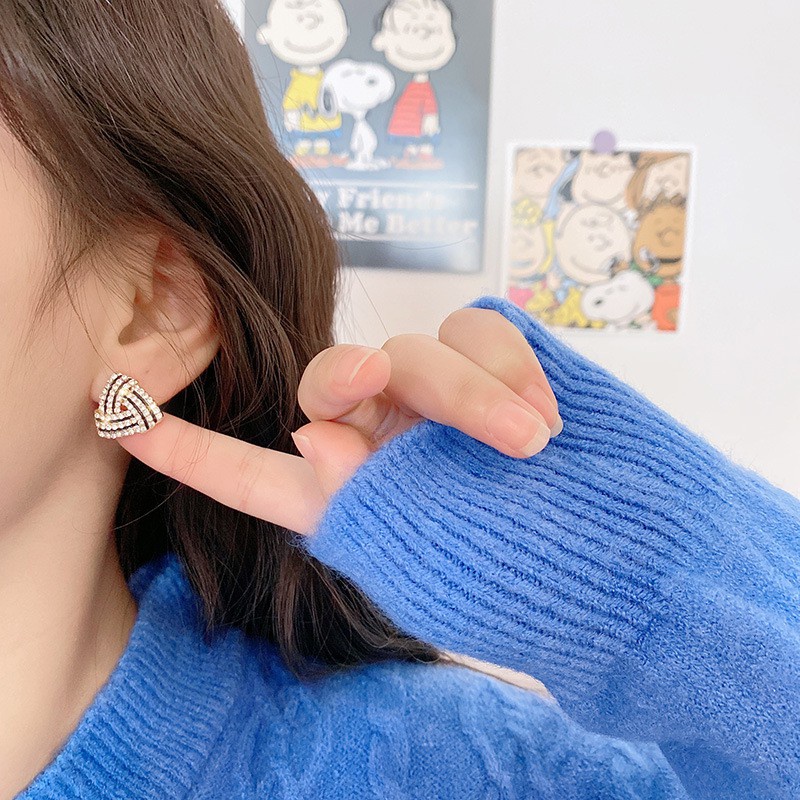 Anting Sterling Silver Bentuk Spiral Besar Hias Berlian Penuh Gaya Korea Untuk Wanita