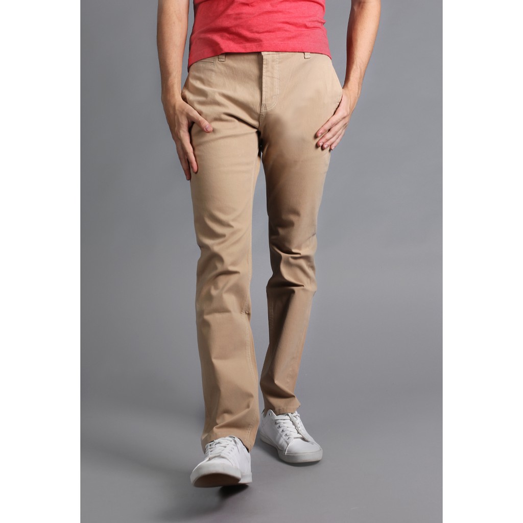 LOIS JEANS ORIGINAL Celana Panjang Pria Chinnos Stretch LOIS JEANS ORIGINAL Celana Panjang Pria Chinnos Stretch