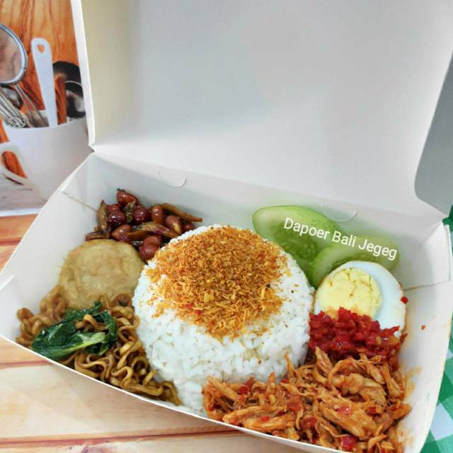 

Nasi Jenggo Bali / Nasi Box Ayam Suwir