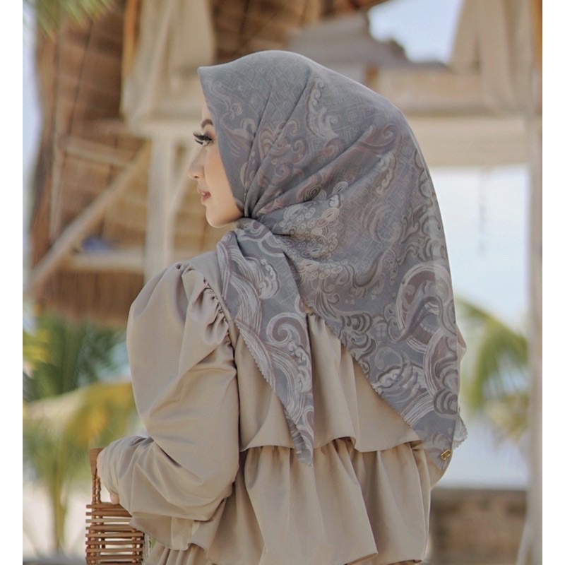 Buttonscarves Wave Series Stormy