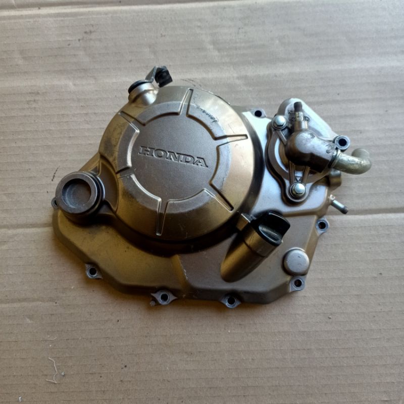 Blok bak kopling new CBR 150 R Facelift Bak oli CBR 150 R LED Bak oli kanan CBR 150 R new original