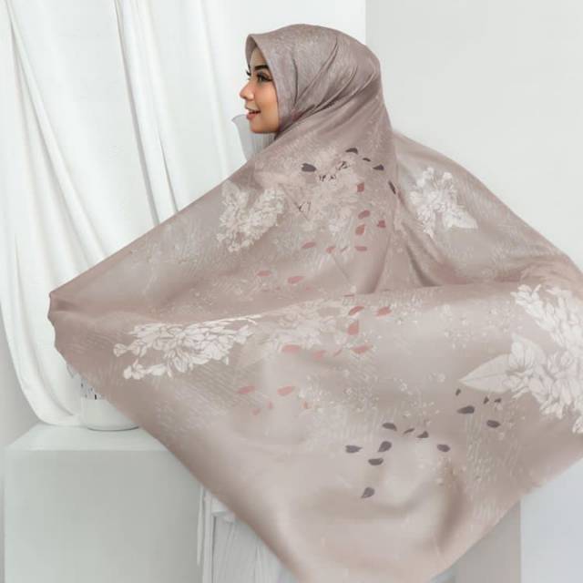 [READY] TEONA SCARF - LOCAL.ID