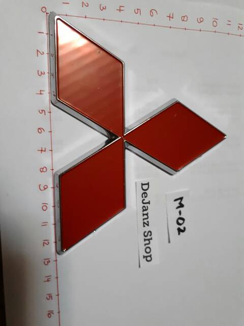 Emblem / Tulisan / Sticker / Tempelan / Logo TIGA BERLIAN List Chrome