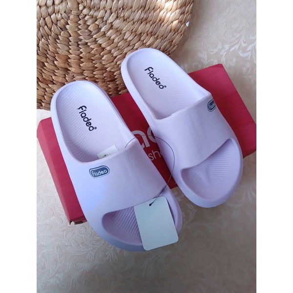 sandal fladeo phylon