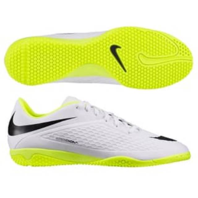 nike hypervenom phelon ic