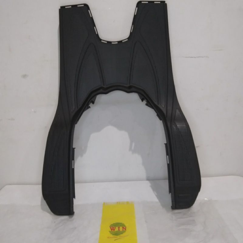 PIJAKAN KAKI /FOOTREST ATAS BEAT LAMA KARBU 2008 2009 2010 2011