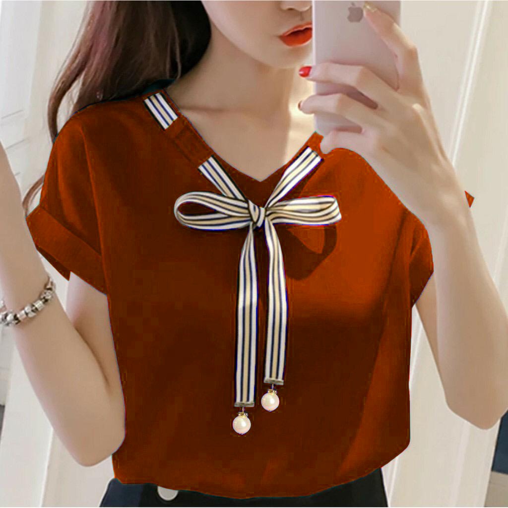 BISA COD - BLOUSE LAURA Blouse Korean Style Wanita Remaja Atasan Kaos Blouse Wanita Dewasa Lengan Pendek Bahan Balotelly-Bata