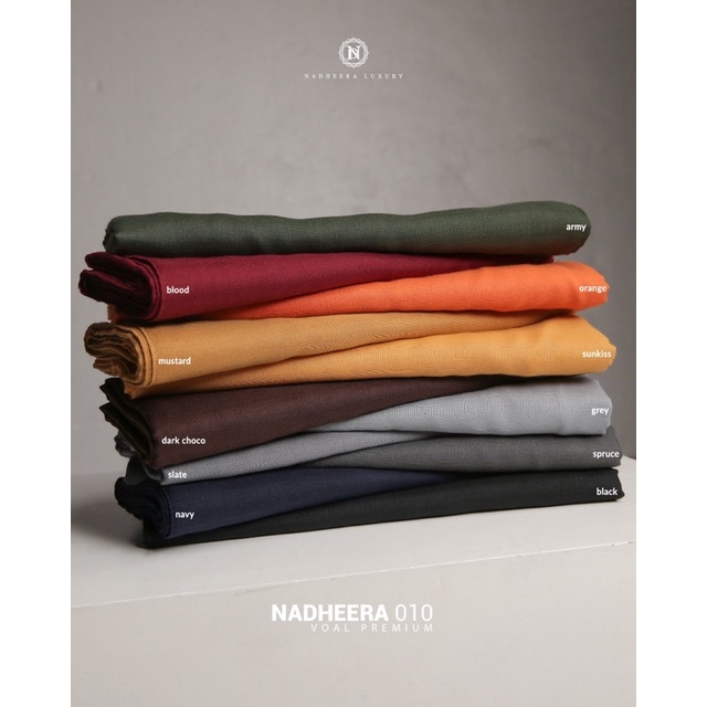 Kerudung Nadheera Luxury Segiempat polos kode 010/N10