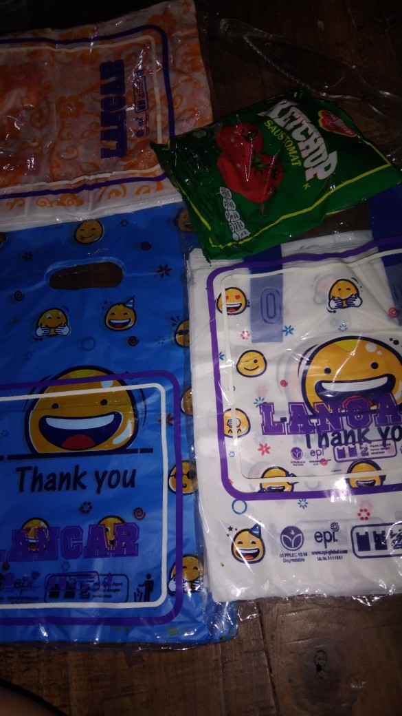 Softhandle/kantong Batik Bunga Paseo 23