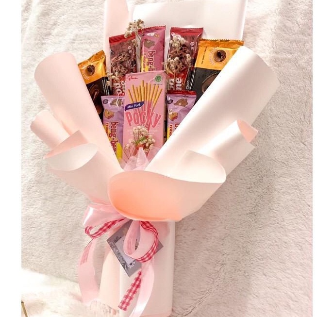 BUKET SNACK/BUKET JAJAN/BUKET COKLAT/BUKET JAJAN MIX BUNGA/BUKET WISUDA ULANG TAHUN ANNIVERSARY