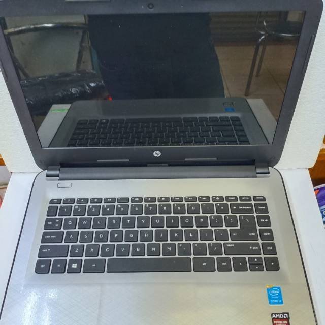 LAPTOP HP 14' CORE i3. 4/500 vga