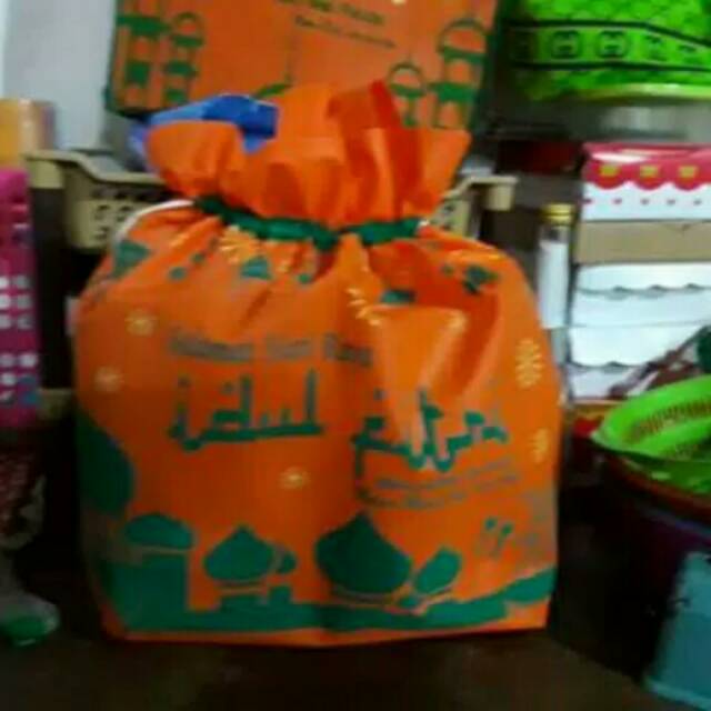 

Tas idul fitri serut