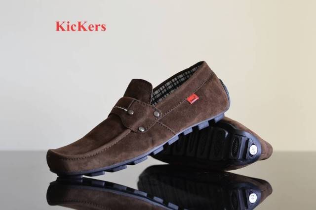 KICKERS SLIP ON | Sepatu Pria Kasual Formal Slip On Suede